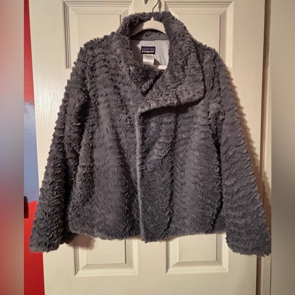 Patagonia jacket sweatshirt